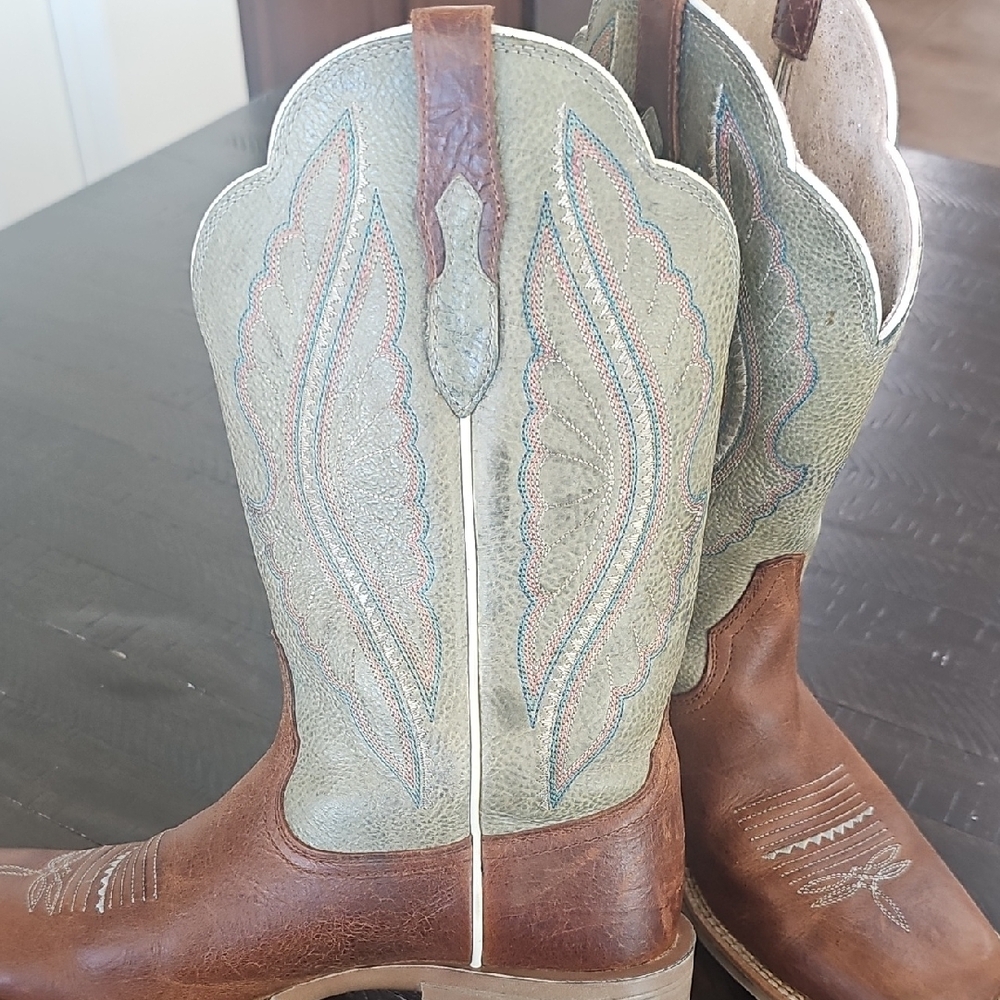 Ariat Brown and Green Leather Boots - Picture 11 of 15